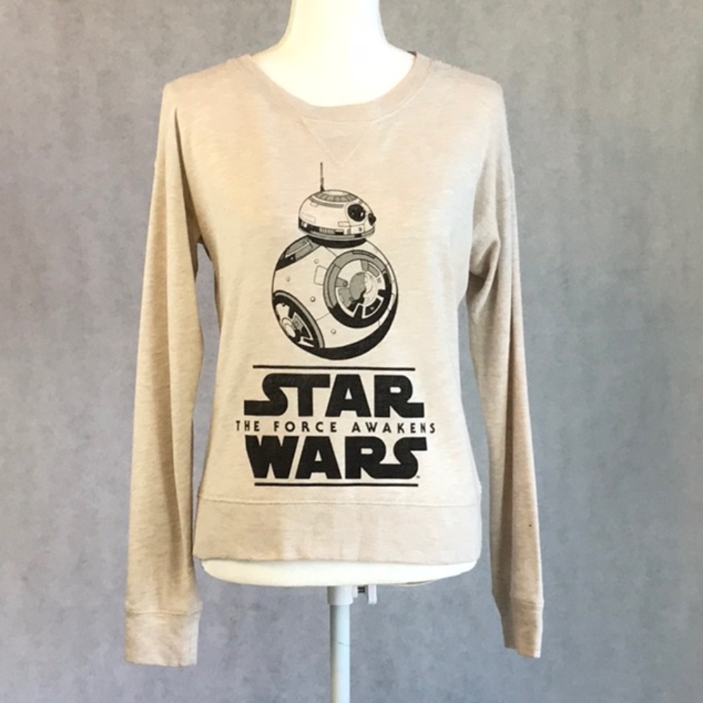 Star Wars shirt size medium 7/9 beige black BB8